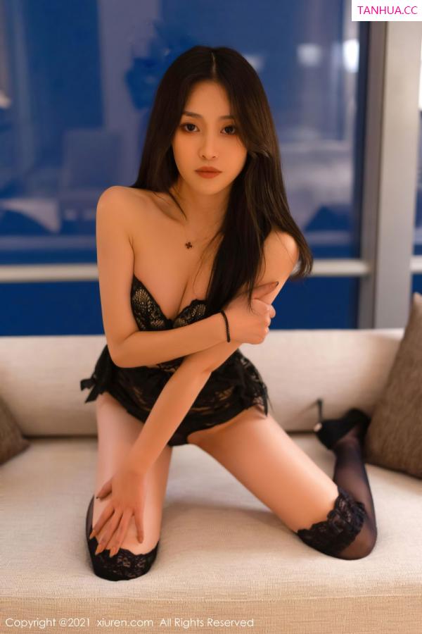   [XiuRen]高清写真图 2021.11.18 No.4236 模特合集第23张图片
